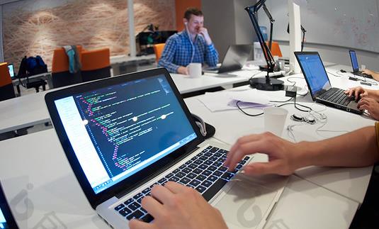 說好不哭！企業(yè)網(wǎng)站排名一直上不去可能是沒做好這些